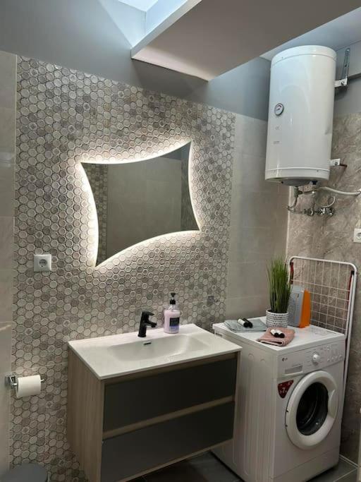 Black Eagle Apartment ดรามา ภายนอก รูปภาพ